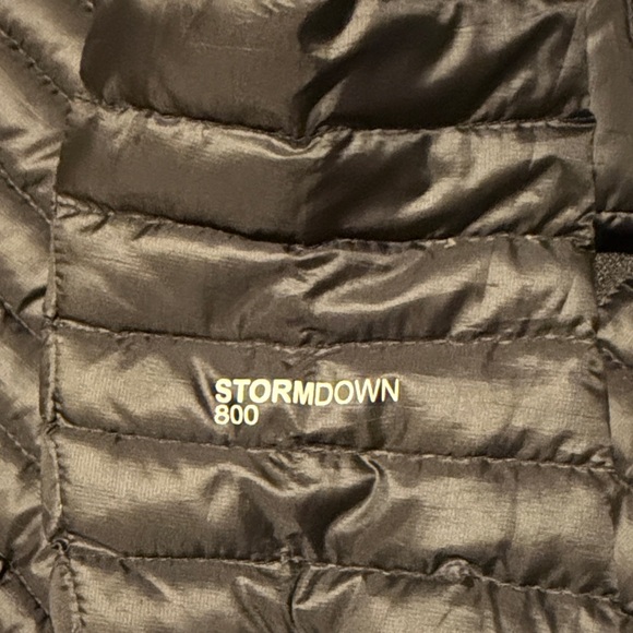 Eddie Bauer Men's First Ascent Black Puffer Jacket - Picture 6 of 8